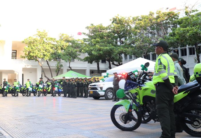 55 policías y nuevo parque automotor reforzarán la seguridad del Magdalena