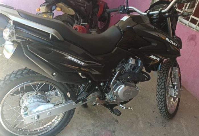 Ladrón robó con llave ‘maestra’ moto de domiciliario