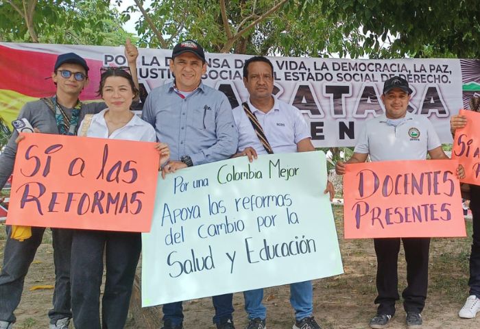 Docentes y comunidades de Aracataca exigieron mayor inversión en educación y salud