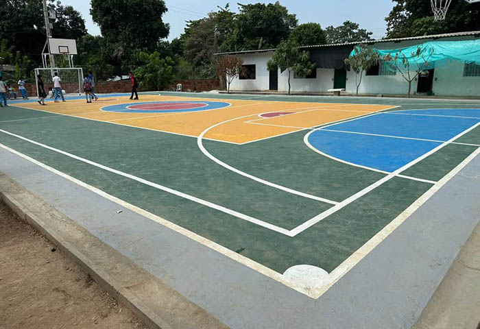 Inauguraron cancha múltiple para más de 700 estudiantes